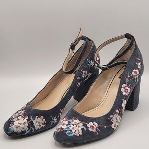 7 WHBM Embroidered Faux Suede Floral Chunky Heel Whimsical Fairy Gray Blue Core